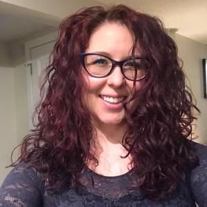 Meet your Posher, Cait